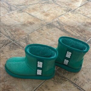 UGG Kids' Green Boots Waterproof